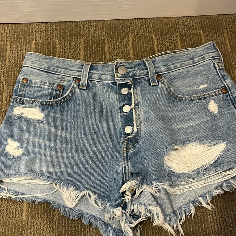 Levi shorts